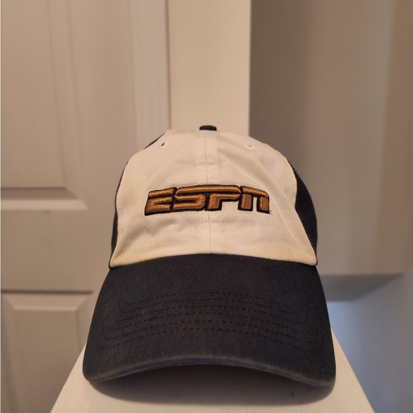 ESPN SportsCenter stitched logo Rare Two Tone colors Blue and White fitted Hat